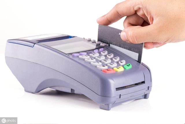 安装POS机：用以下POS机刷卡会有不到账风险哦，手里有的一定看一下